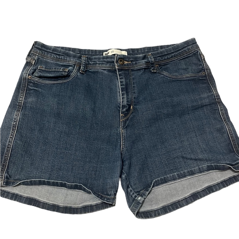 EUC Levi’s Women’s Jean Shorts